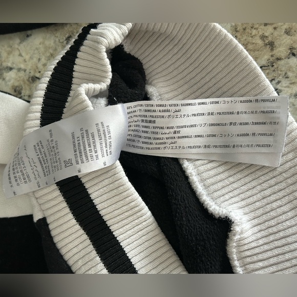 Hollister Black White Colorblock Cropped Sweater Knit Size M - Picture 7 of 11